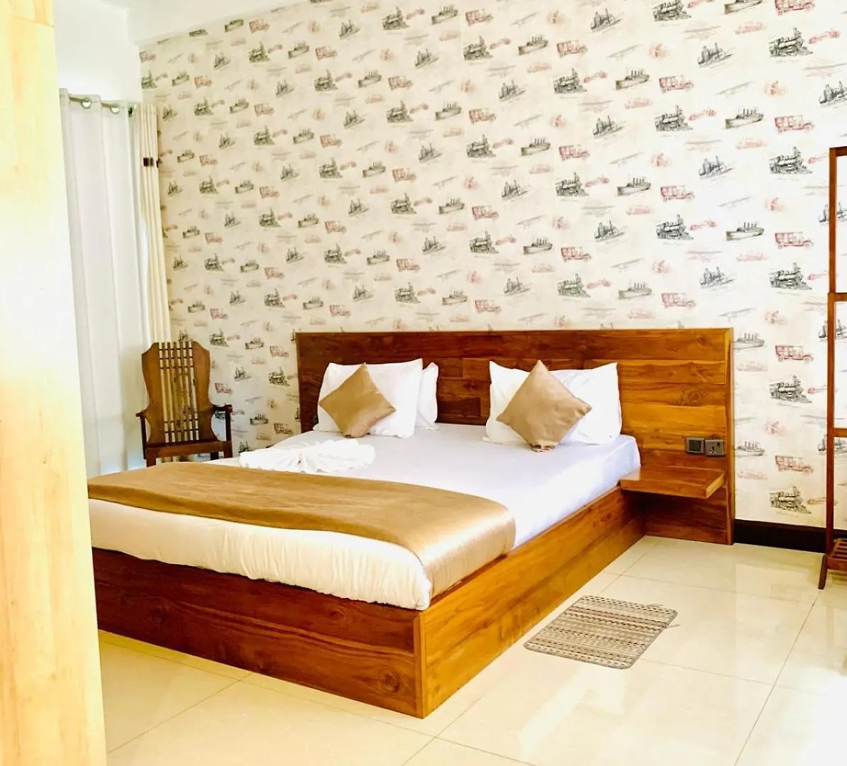 Royal Retreat ,Kandy Country house